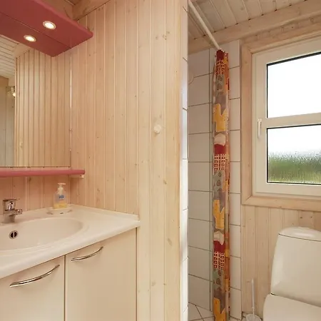 Holiday Overlien H- 3412 Semesterbostad *